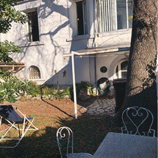  WeRenT : Maison / Villa | AVIGNON (84000) | 60 m2 | 1 500 € 