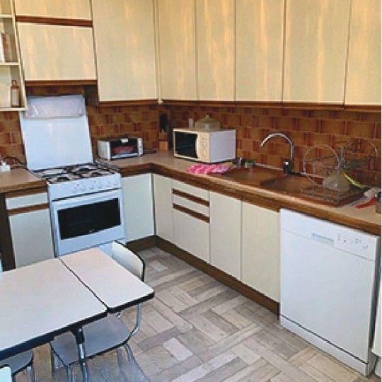  WeRenT : Maison / Villa | AVIGNON (84000) | 60 m2 | 1 500 € 