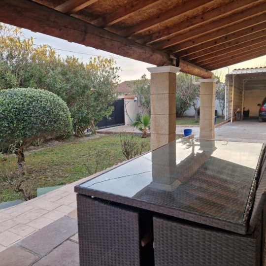  WeRenT : Maison / Villa | ENTRAIGUES-SUR-LA-SORGUE (84320) | 90 m2 | 1 800 € 