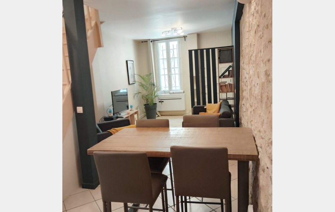 WeRenT : Maison / Villa | AVIGNON (84000) | 60 m2 | 229 000 € 
